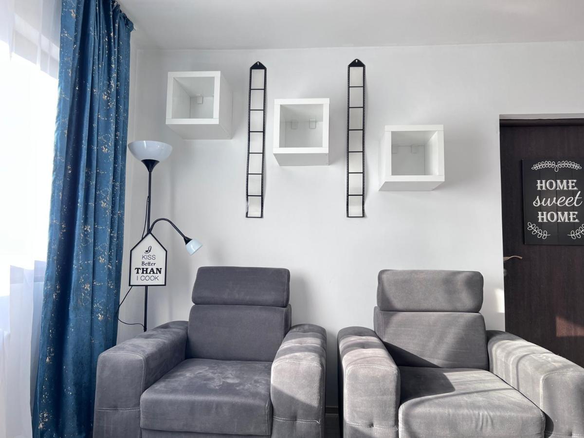 3 Rooms Apartment Palace View Iasi Exterior photo